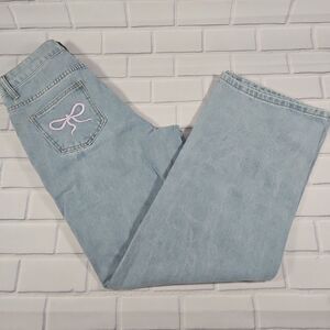 woman light blue wide leg jeans size small pink ribbon stitch pockets
